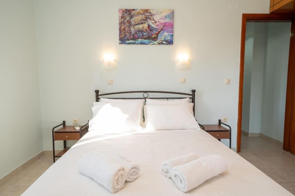 Afroditi Holiday Home- Green View Apartment Свороната Экстерьер фото